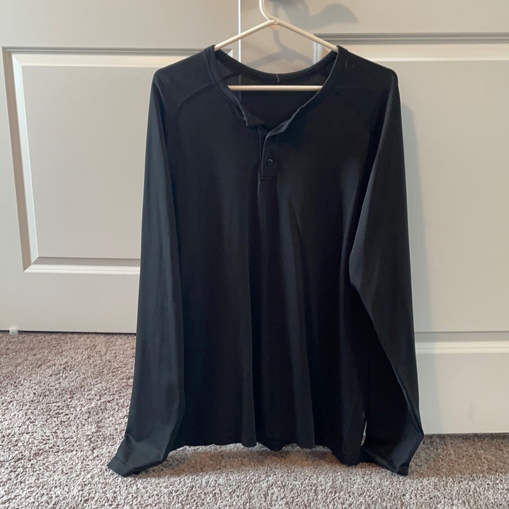 Black Henley LS- great condition, no flaws